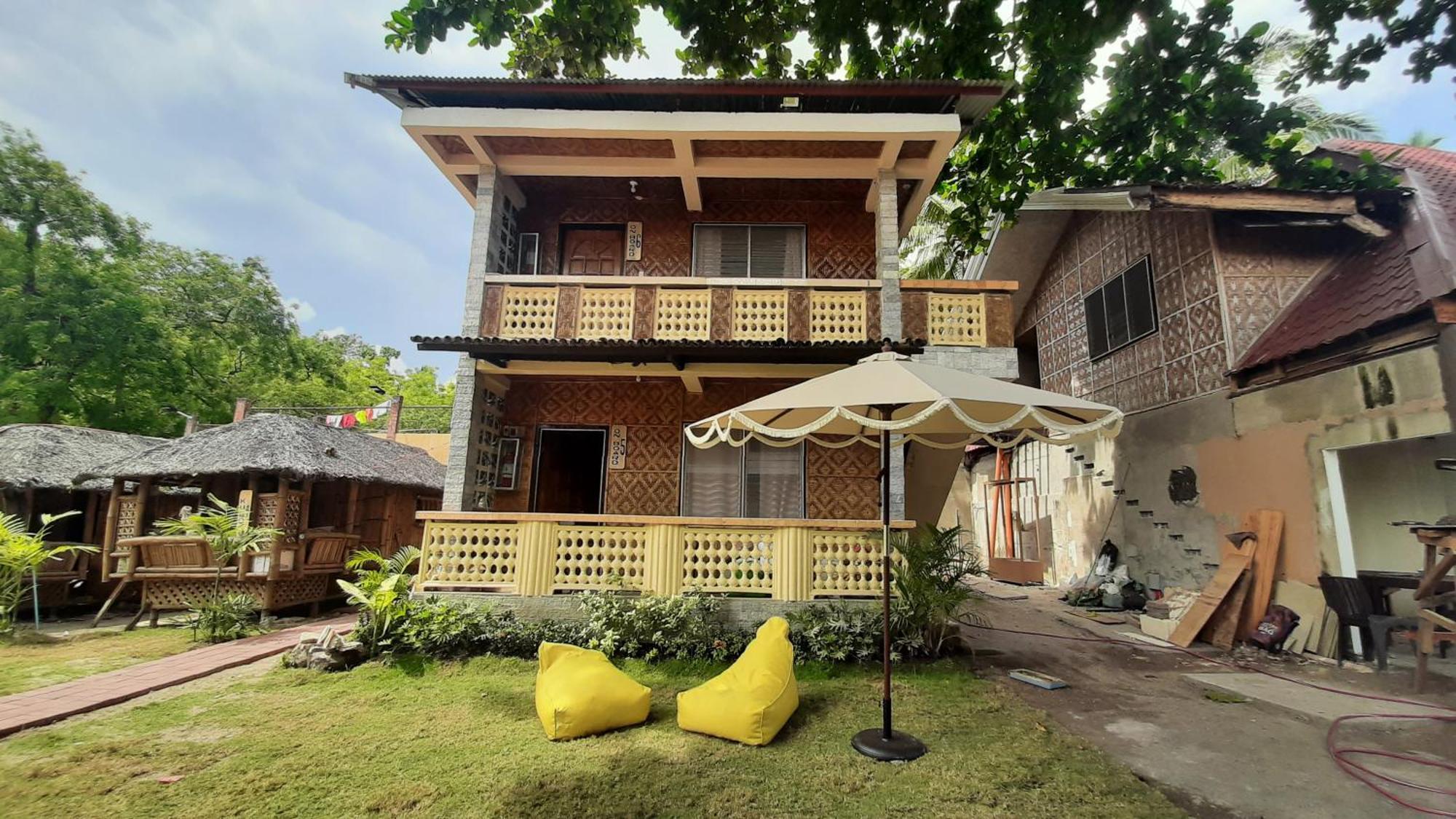 On Board Panglao Beach Hostel & Resort Dao  Exterior foto